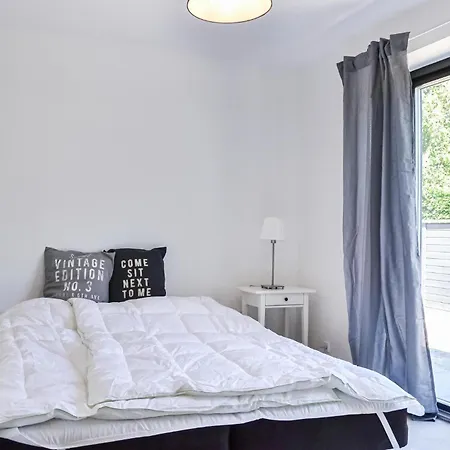 4 Bedroom Lovely In Dragr *