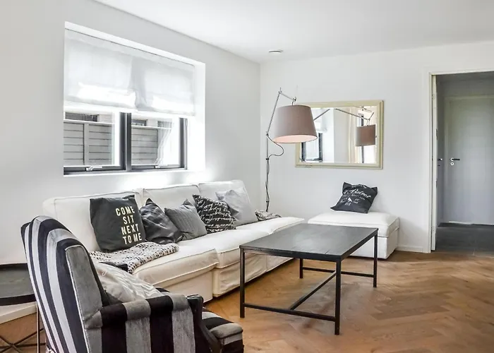 4 Bedroom Lovely In Tatil Evi Dragør