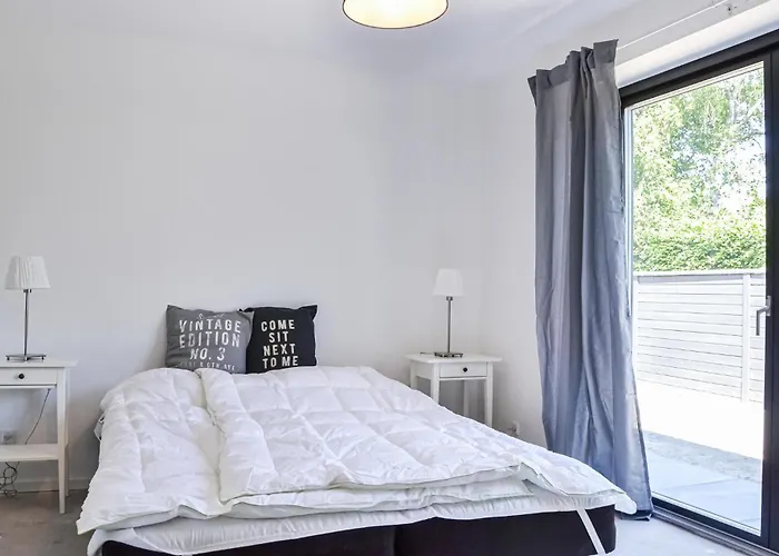 4 Bedroom Lovely In *